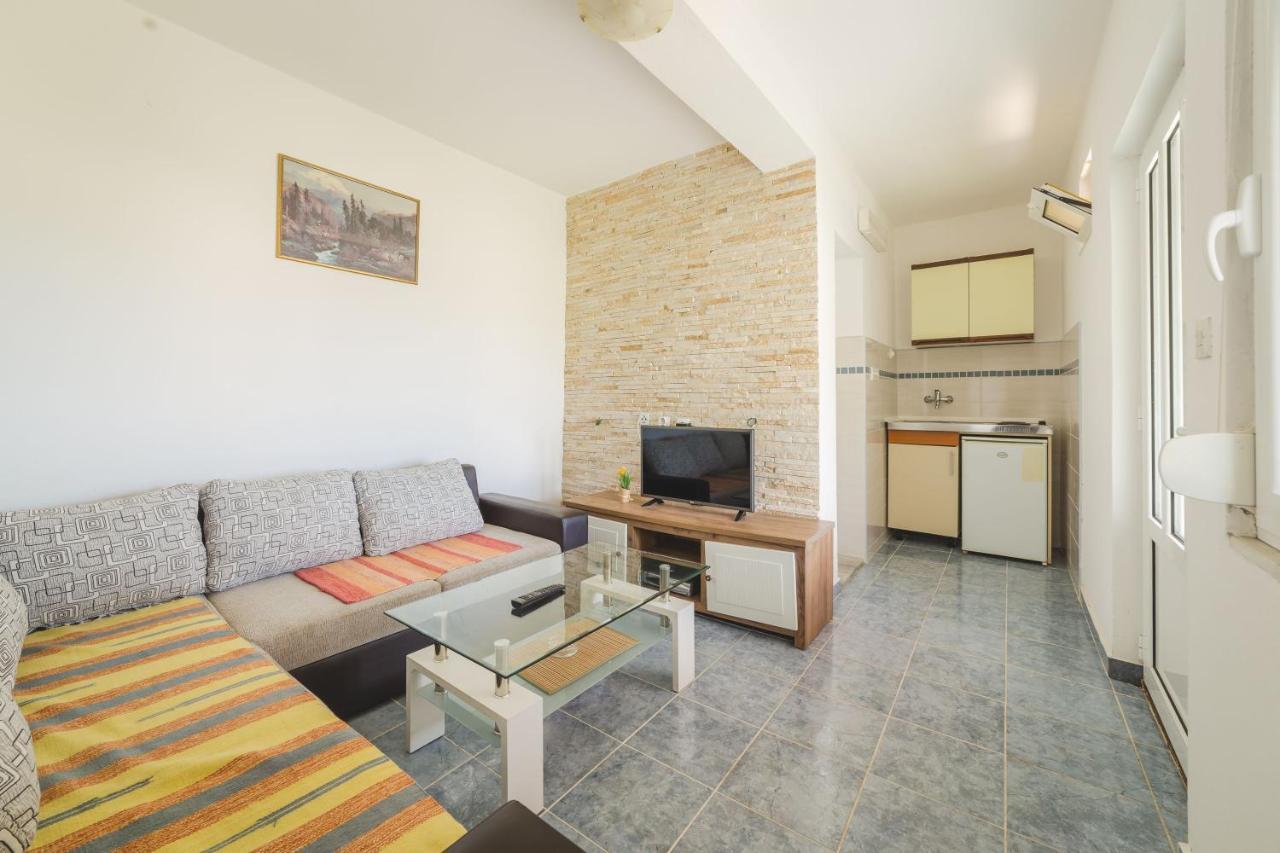 Apartments Boki Ulcinj Exterior foto